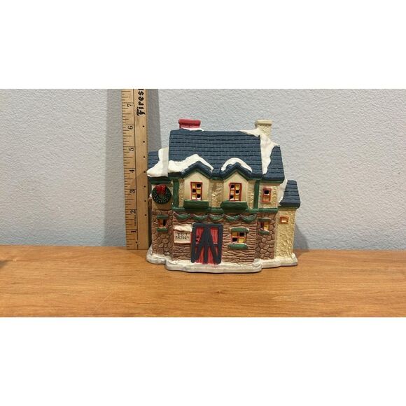 Vintage Illuminated Porcelain Toy Factory Christmas Village SnowValley No light - Picture 3 of 6